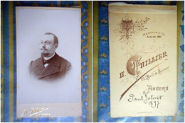 PHOTO CDV Daté 1897  PAUL JOLIVET  HOMME CHIC MODE Cabinet THILLIER  A ANGERS - Old (before 1900)