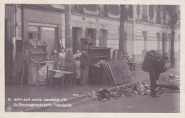 Ivry Sur Seine Innondation 1910 Un Déménagement Devant Le Magasin Corset - Geschäfte
