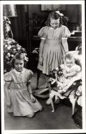 CPA Op Prinses Marijke's Eerste Verjaardag, Soestdijk 1948, Princesse Marijke, Geburtstag - Koninklijke Families
