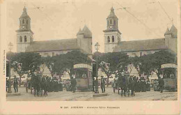 65 - Lourdes - Ancienne Eglise Paroissiale - Animée - Cabines Du Funiculaire - Précurseur - CPA - Voir Scans Recto-Verso - Lourdes