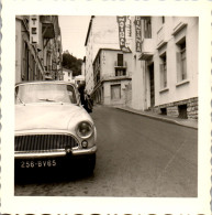 Photographie Photo Vintage Snapshot Amateur Automobile Voiture Simca Lourdes - Lieux