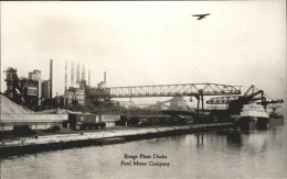 11031894 Dearborn_Michigan Rouge Plant Docks Ford Motor Company Schiff Flugzeug - Altri & Non Classificati