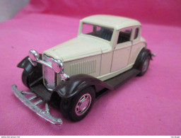 Miniature   Voiture   -1/36em -   YATMIN - FORD  COUPE - Scale 1:32