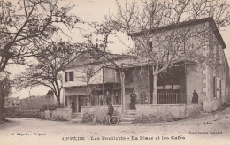 CPA-84-OPPEDE-Les Poulivets-La Place Et Les Cafés - Oppede Le Vieux