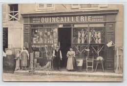 LES ABRETS (38) Carte Photo - Quincaillerie Brosserie Droguerie Outils Métaux - Année 1910 - Ed. Inconnu - Les Abrets
