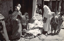 Maroc - TÉTOUAN Tetuan - Vendedoras De Telas - Ed. Foto Garcia Cortés 584 - Other & Unclassified