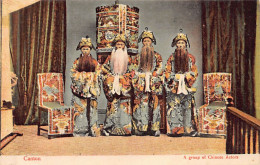 China - GUANGZHOU Canton - A Group Of Chinese Actors - Publ. The Kongkong Pictorial Postcard Co. 1045 06 - Chine