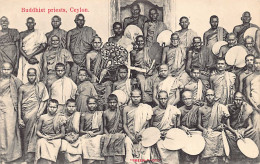 SRI LANKA - Buddhist Priests With Fans - Publ. S.D.H.M. Sadoon  - Sri Lanka (Ceylon)