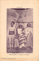 Madagascar - DIEGO SUAREZ - Tirailleur Et Sa Famille - Ed. G. Charifou Fils  - Madagaskar