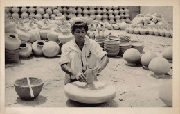 Pakistan - Potter - REAL PHOTO - Publ. Zain Traders  - Pakistán
