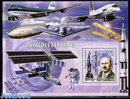 Guinea Bissau 2006 Space Stations S/s, Mint NH, History - Transport - Netherlands & Dutch - Aircraft & Aviation - Spac.. - Geographie