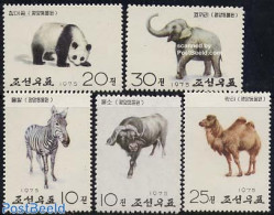 Korea, North 1975 Animals 5v, Mint NH, Nature - Animals (others & Mixed) - Camels - Elephants - Korea, North
