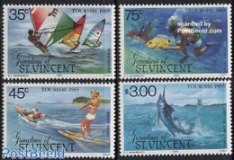 Saint Vincent & The Grenadines 1985 Water Sports 4v, Mint NH, Nature - Sport - Fish - Fishing - Diving - Sailing - Spo.. - Fishes