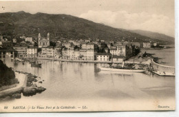 2B-CORSE  - BASTIA -  La  Cathedrale. Et Le Vieux Port - Bastia