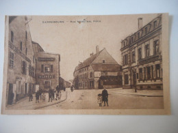 CPA 57 - SARREBOURG - ANIMATION RUE MARECHAL FOCH 1922 - Other & Unclassified