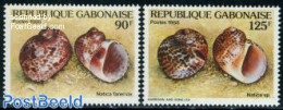 Gabon 1988 Shells 2v, Mint NH, Nature - Shells & Crustaceans - Unused Stamps