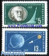 Bulgaria 1962 Astronauts Congress 2v, Mint NH, Transport - Space Exploration - Unused Stamps