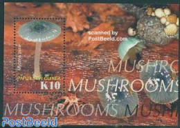 Papua New Guinea 2005 Mushroom S/s, Mycena Pura, Mint NH, Nature - Mushrooms - Funghi
