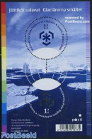Finland 2009 Preserve Polar Regions S/s, Mint NH, Science - Various - The Arctic & Antarctica - Round-shaped Stamps - Ongebruikt