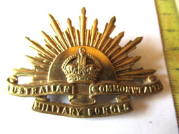 LADE B  - Badge Australian Commonwealth Military Forces - Armée De Terre