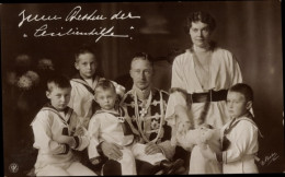 CPA Cecilienhilfe, Kronprinzessin Cecilie Von Preußen, Kronprinz Wilhelm, Kinder - Familles Royales