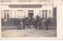 GERGY-71000-5 C-PHOTO -1 Hôtel LARTAUD Avec Conscrits,3 De Conscrits Classe 12,15 & 17 Et Fête De La Poste 1911-19-05-24 - Autres & Non Classés