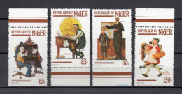 NIGER  N° 587 à 590   NEUFS SANS CHARNIERE  COTE 5.50€     ROCKWELL PEINTRE ILLUSTRATEUR - Níger (1960-...)
