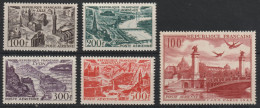 YT PA N° 24 à 28 - Neufs ** - MNH - Cote 119,00 € - 1927-1959 Mint/hinged