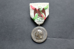 Médaille Du Mexique Napoléon III  En Argent 1862 1865 - Francia
