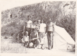 Old Real Original Photo - Naked Men Boys Posing In Front Of A Tent - 1974 - Ca. 8.5x6 Cm - Anonymous Persons