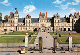 77-FONTAINEBLEAU LE PALAIS COUR DU CHEVAL BLANC-N°T2655-C/0269 - Fontainebleau