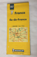 Carte Routière Michelin 237 Ile De France Année 2001 - Wegenkaarten