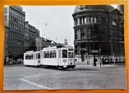 ANTWERPEN  -  Leopoldplaats  - Tramway 1960  - Foto J. BAZIN   (15 X 10.5 CM) - Tramways