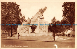 R055596 Royal Artillery Memorial. London. No 19 - Autres & Non Classés