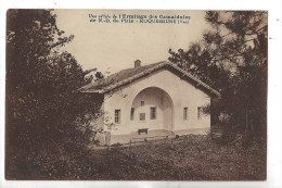 Roquebrune-sur-Argens (83) : Une Cellule Des L'ermitage Des Camaldudes De ND De Pitié En 1930 PF. - Roquebrune-sur-Argens