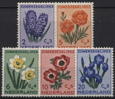 Niederlande 1953 Soziale Und Kulturelle Fürsorge Blumen 607/11 Postfrisch - Nuevos