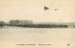 94* VINCENNES  Defile De La Cavalerie     RL10.0987 - Regiments