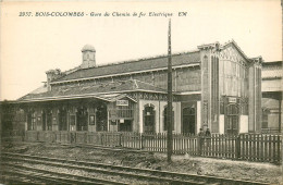 92* BOIS COLOMBES   Gare  Chemin De Fer Electrique      RL10.0703 - Otros & Sin Clasificación