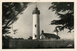 56* PORT NAVALO  Phare (CPSM 9x14cm)      RL11.0871 - Other & Unclassified