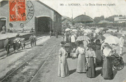 65* LOURDES Le Train Blanc Est Signale     RL12.0426 - Lourdes