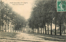 76* LE PETIT QUEVILLY Place Des Chartreux    RL12.1020 - Le Petit-Quevilly