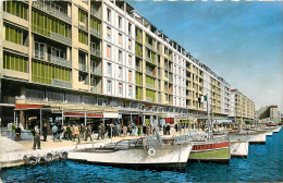 83* TOULON    Le Port Et Le Quai -  (CPSM 9x14cm)     RL13.0433 - Toulon