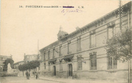 94* FONTENAY S/BOIS   Les Ecoles Ou La Poste   RL13.1388 - Fontenay Sous Bois