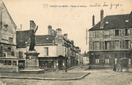 77* ROZOY EN BRIE  Place Et Statue         RL27,1735 - Andere & Zonder Classificatie