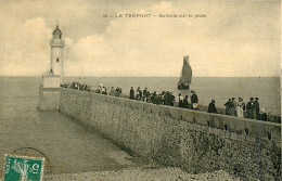 76* LE TREPORT   Ballade Sur La Jetee          RL27,1418 - Le Treport