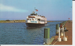 Island Queen (excursion Boat) Entering Oak Bluffs Harbor Massachusetts  Animation Bateau Excursion 2 étages     2 Scans - Autres & Non Classés