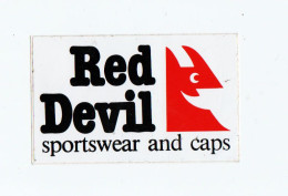 Red Devil Sportswear And Caps   9,5 X 6 Cm  ADESIVO STICKER  NEW ORIGINAL - Stickers