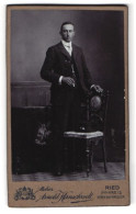 Fotografie Arnold Hirnschrodt, Ried / Innkreis, Portrait Stattlicher Junger Mann Mit Zigarette In Der Hand  - Anonymous Persons