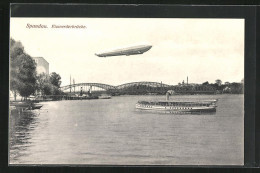 AK Spandau, Eiswerderbrücke Mit Dampfer Und Zeppelin  - Dirigeables