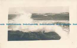 R057466 Old Postcard. Rough Sea. Henry Y. Carver - World